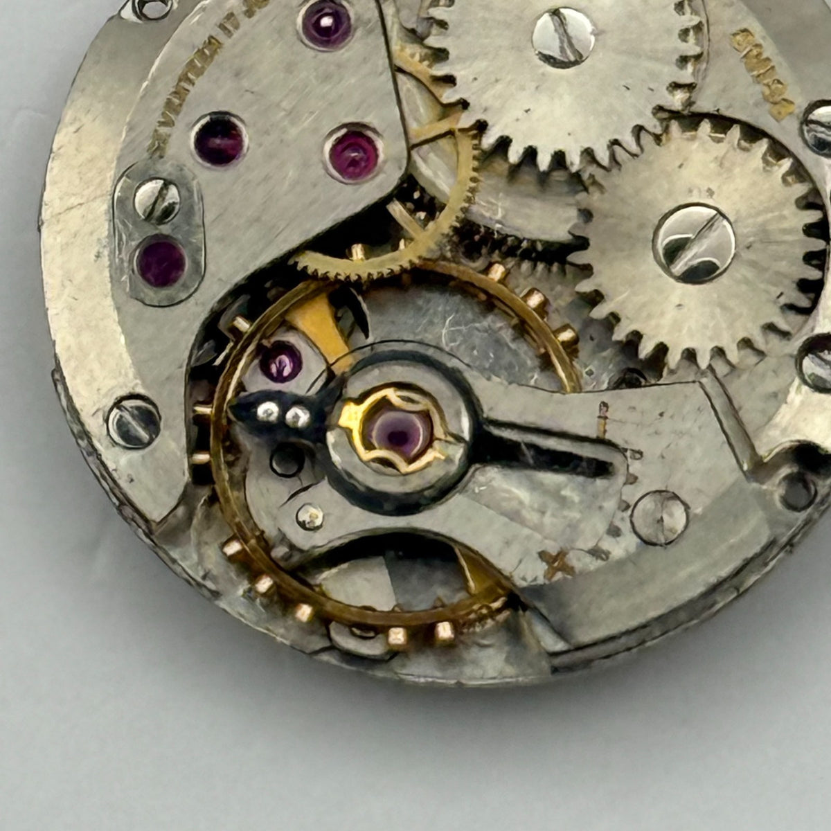 ETA 2510 Watch Movement - Garrard 17 Jewels Ladies 17.5m - For Parts / Repair