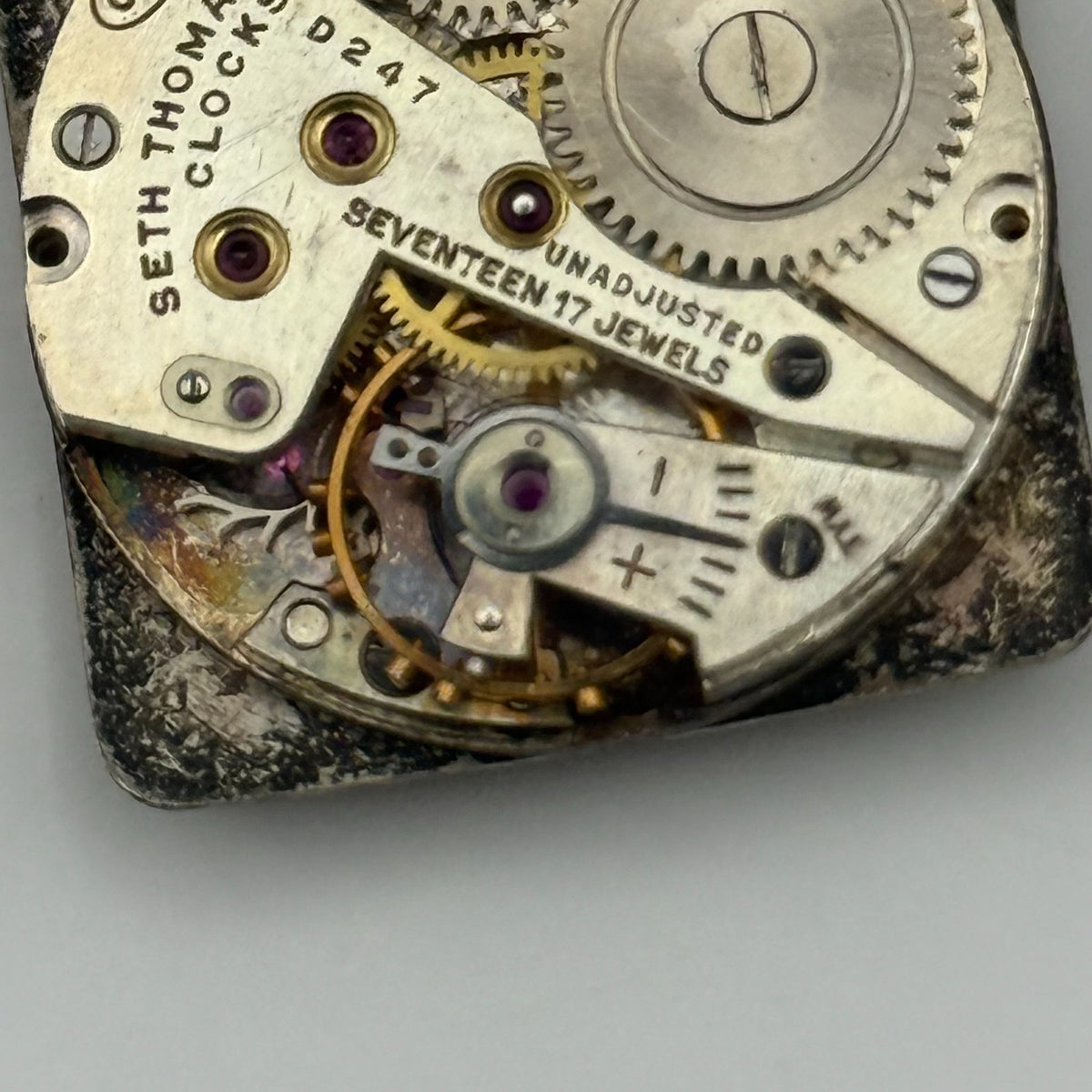 Seth Thomas 001 Watch Movement D247 Running RARE Manual Wind Parts 23.6mm