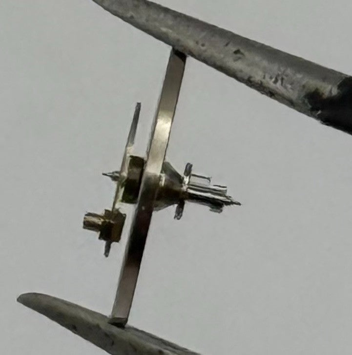EB 1504 1599 Balance Wheel Complete And Spring 455 Watch Movement Parts NOS