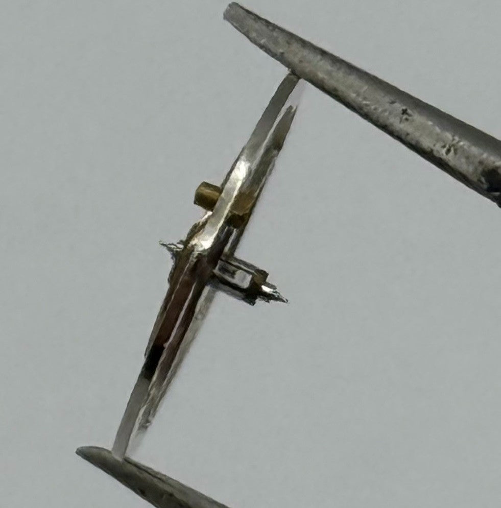E.S. 50 Balance Wheel Complete And Spring 12’’’ Renata 1400 Watch Movement Parts