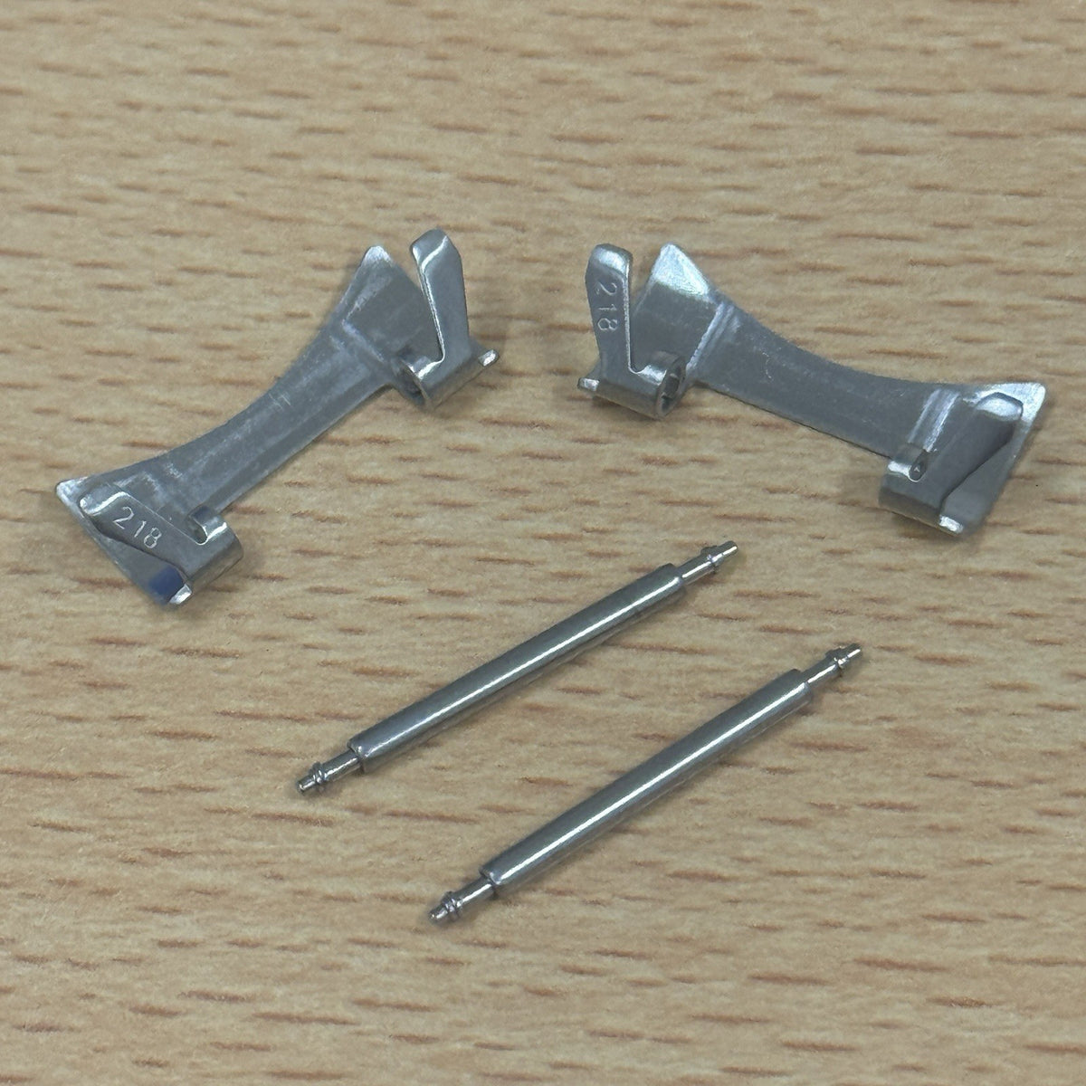 Seiko V172-0AC0 Watch End Links X2 - Seiko Solar Chronograph Bracelet Parts 218