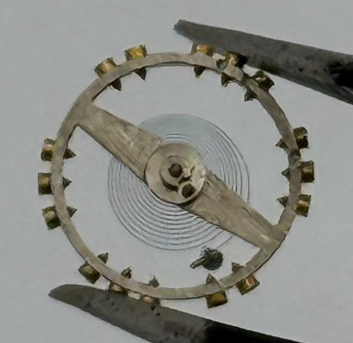 Buser 15 Balance Wheel Complete And Spring Pour Watch Movement Parts Vintage NOS