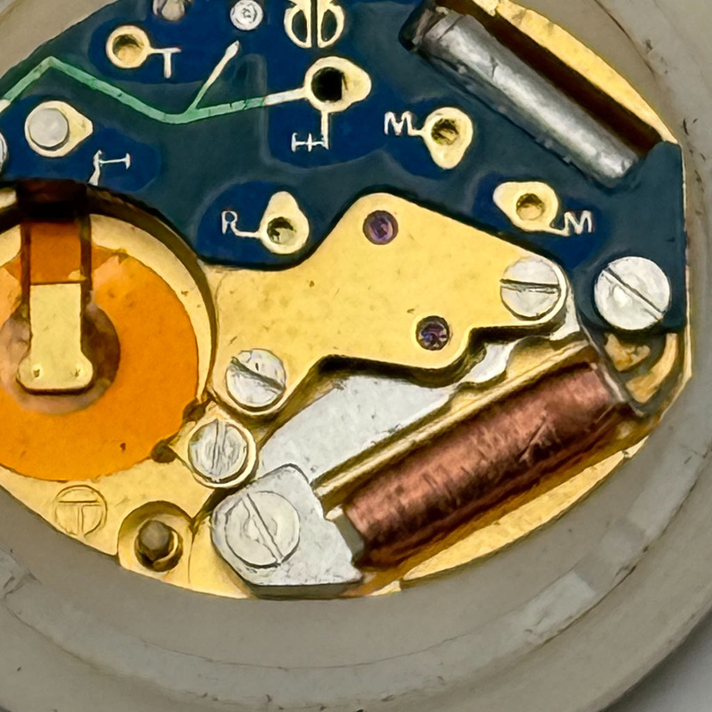 Unidentified Watch Movement Quartz Titan 4 Jewels Untested Parts Repair 13.5mm