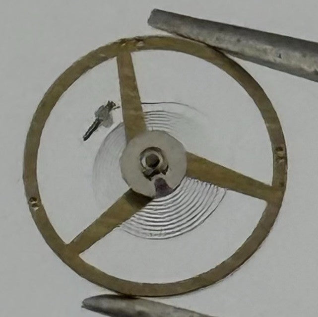 AS 976 1012 Balance Wheel Complete And Spring 5’’’ 1426 Watch Movement Parts NOS
