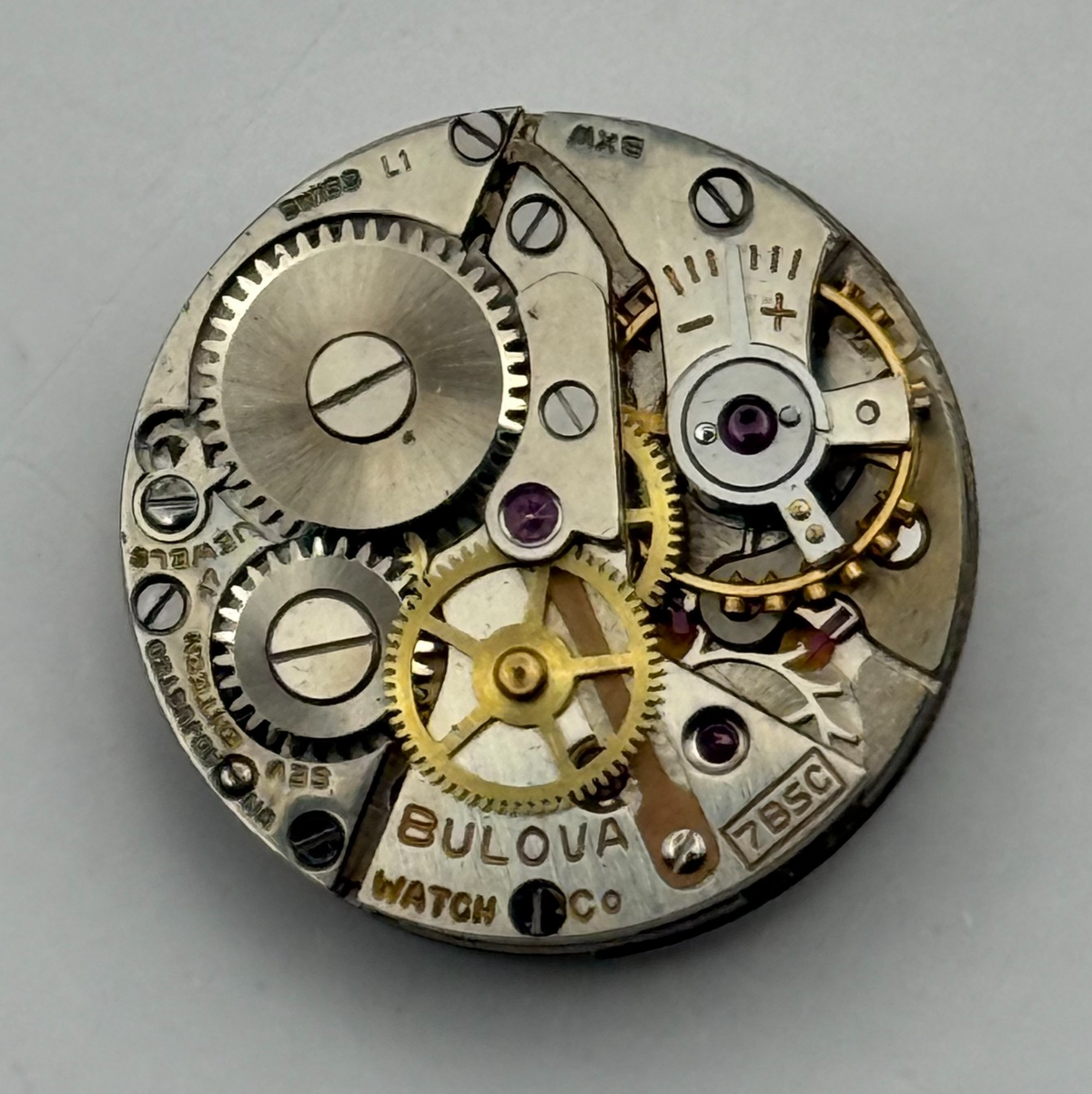 Bulova 7BSC Watch Movement Red Sweep Seconds Hand 17J Swiss Parts Repair 17.1mm