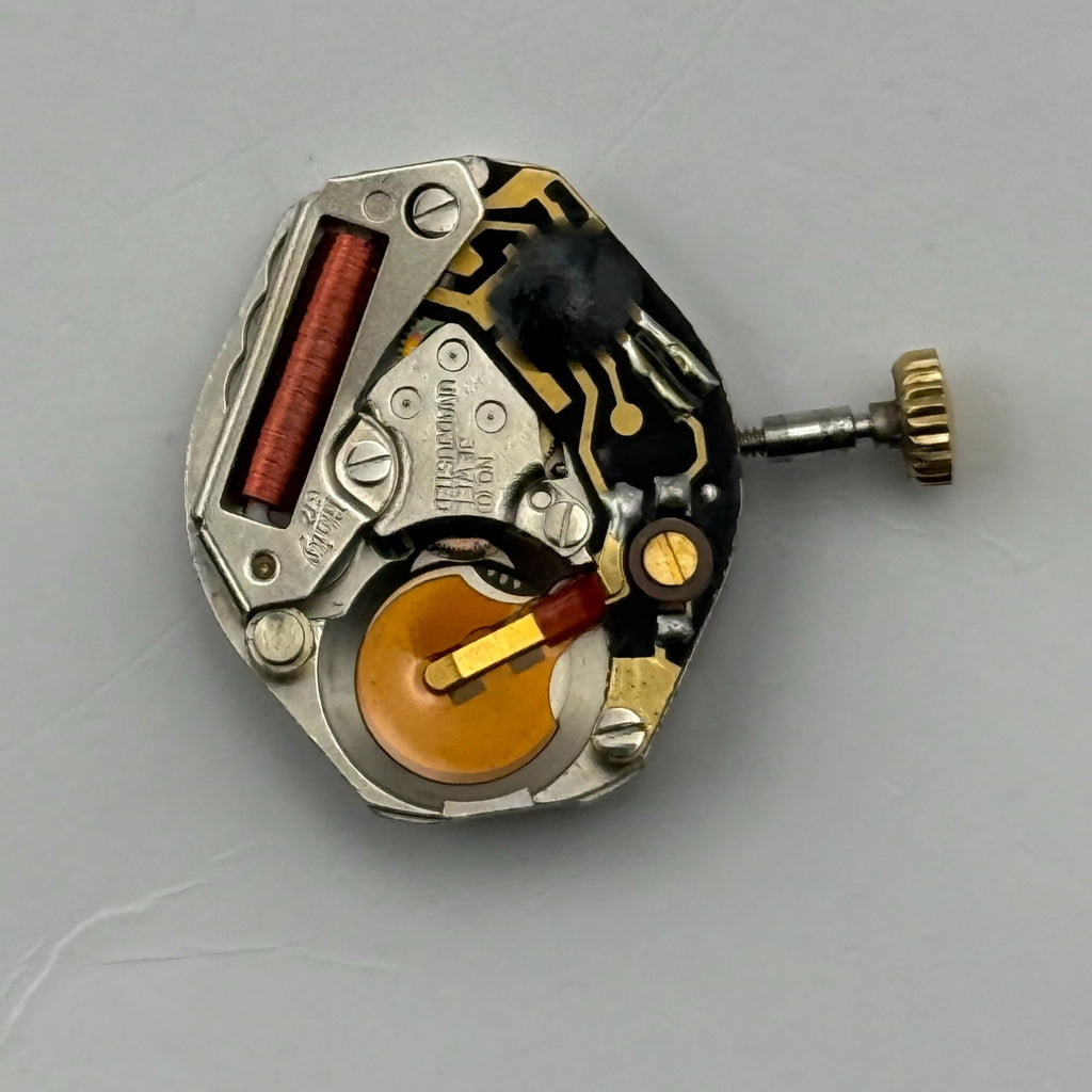 Harley 672 Watch Movement Quartz Swiss Untested Parts Repair Spares 15.3mm