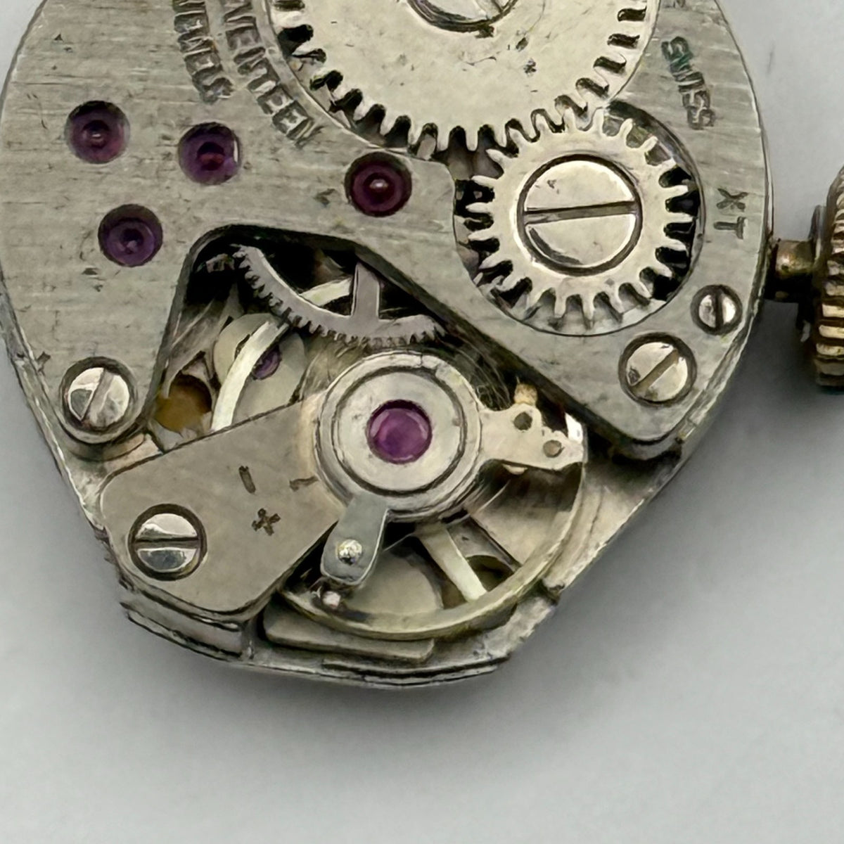FHF ST 69-21 Watch Movement Ingersoll 17 Jewels Lever Manual Wind Parts 17.7mm