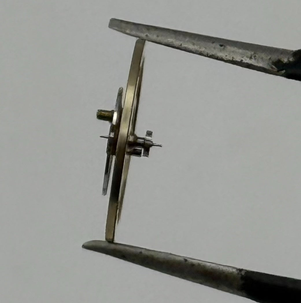 RL 7013 Balance Wheel Complete And Spring 10½’’’ 4884/1 Watch Movement Parts NOS