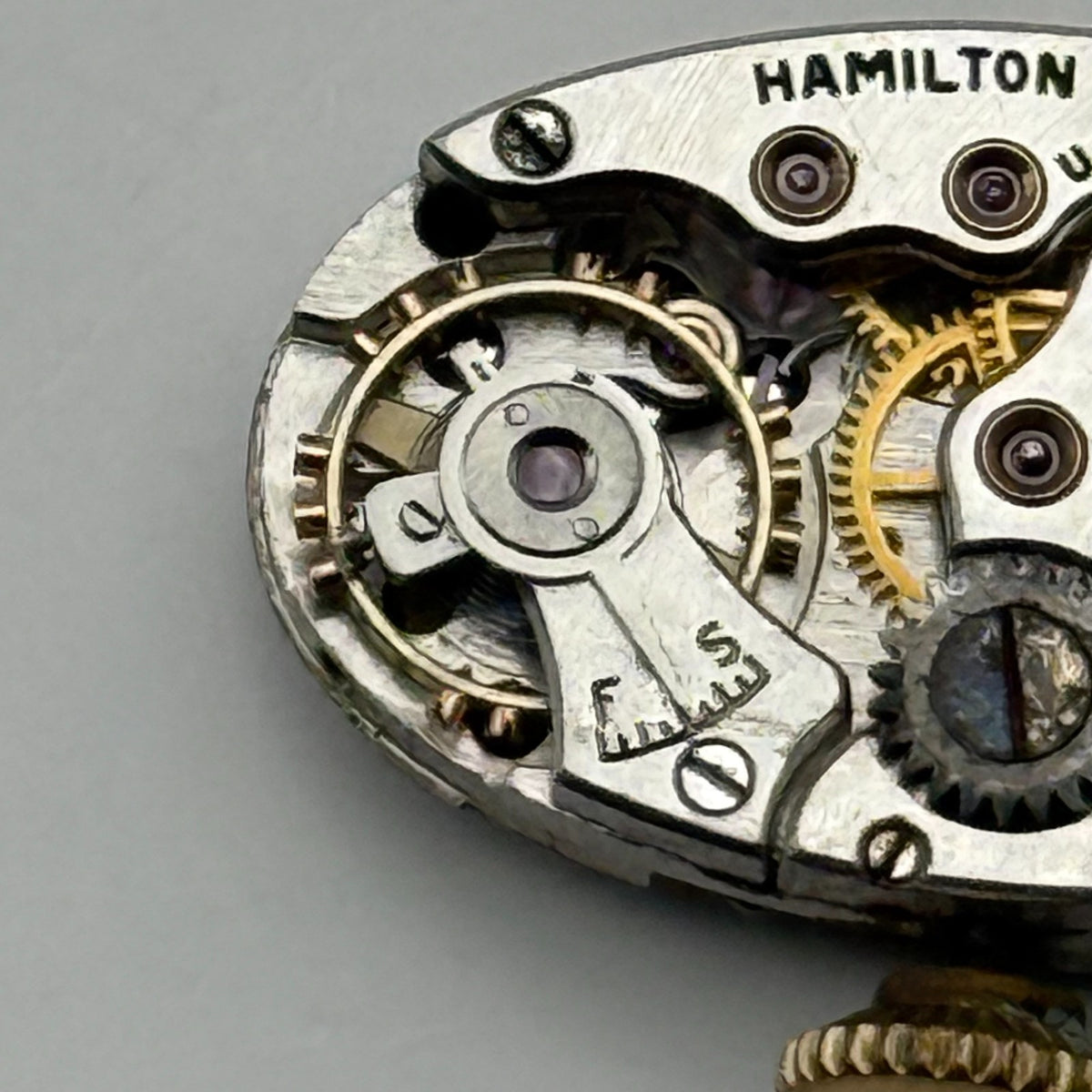Hamilton 995A Watch Movement 17 Jewels USA Manual Wind Parts Repair 12.6mm