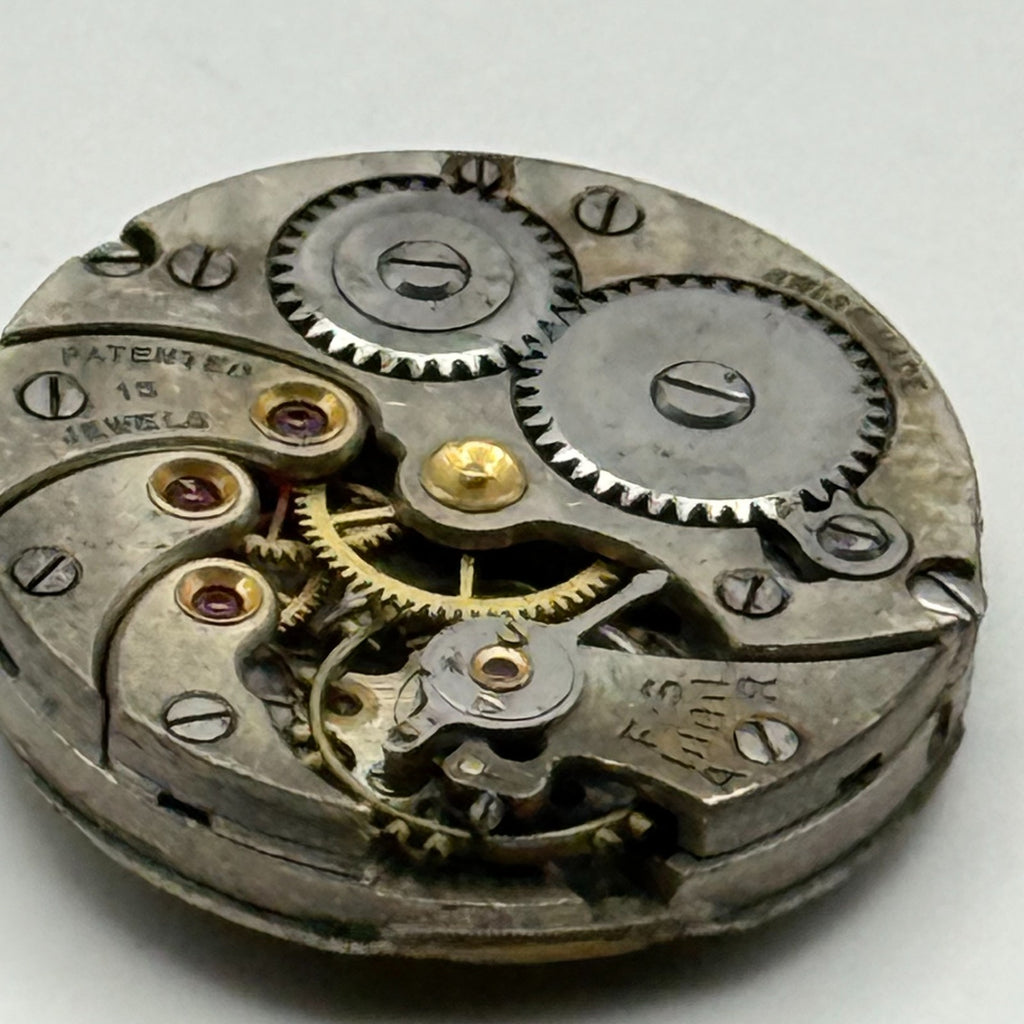 Cyma 814 Watch Movement - 15 Jewels - For Parts / Repair - 19.5mm