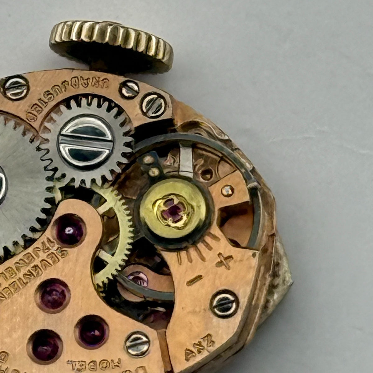 AS 1491 Watch Movement Running A. Schild Benrus DZ 2F Swiss 17 Jewels Parts 13mm