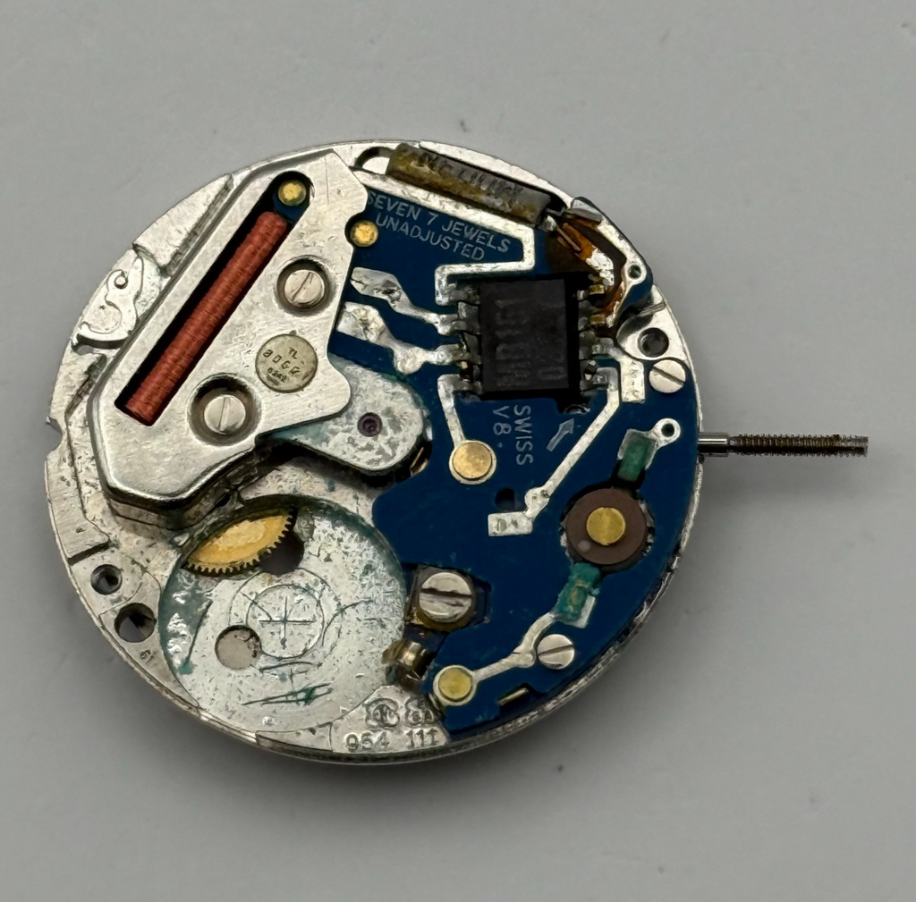ETA 954.111 Watch Movement Quartz Swiss Date 7 Jewels Parts Repair Untested 26mm