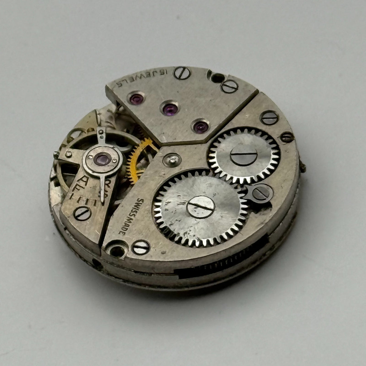 Unidentified Watch Movement Avia Swiss 15 Jewels Manual Wind Parts Repair 19.6mm