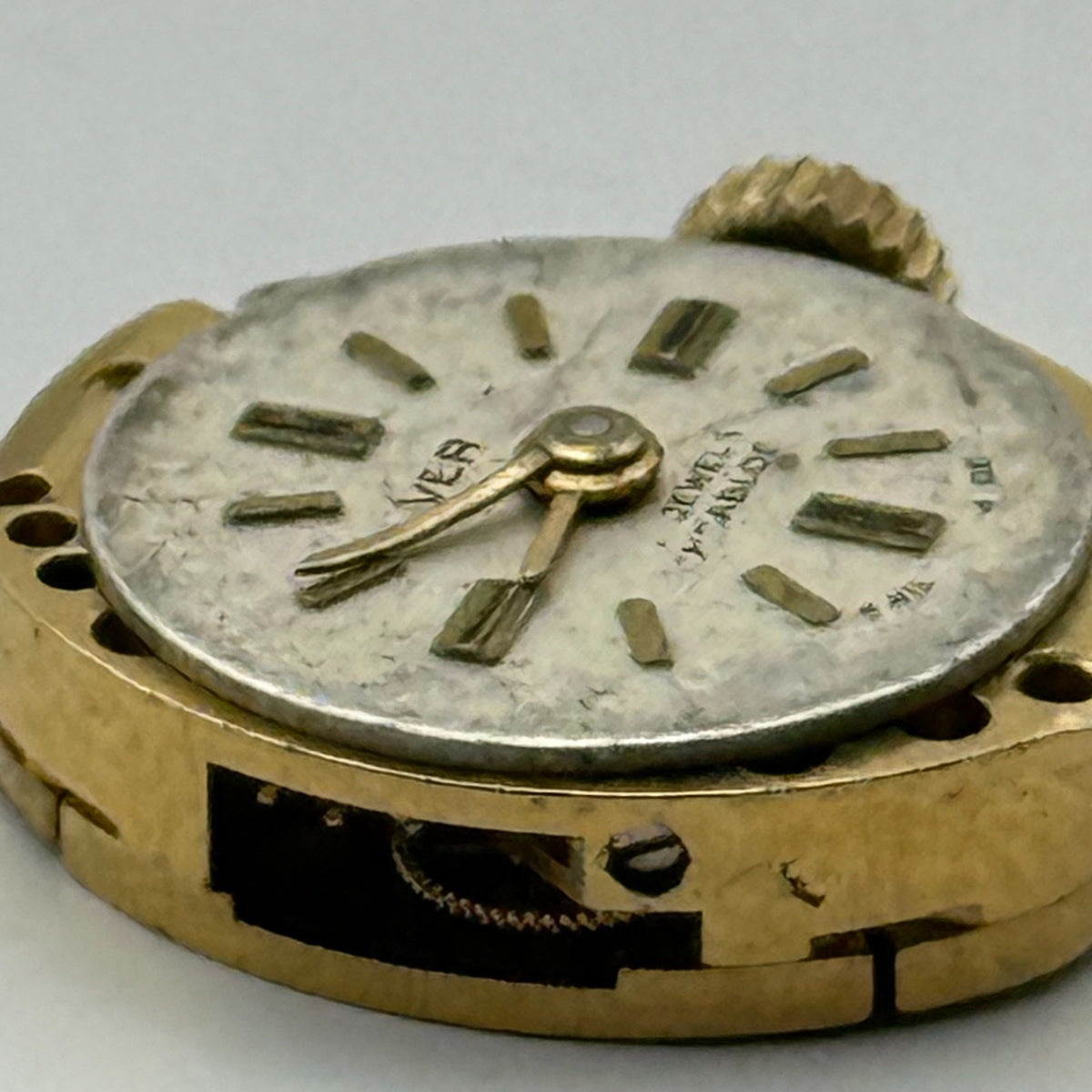 FE 68E4 Watch Movement Everite 17 Jewels Swiss Manual Wind Parts Repair 13.1mm