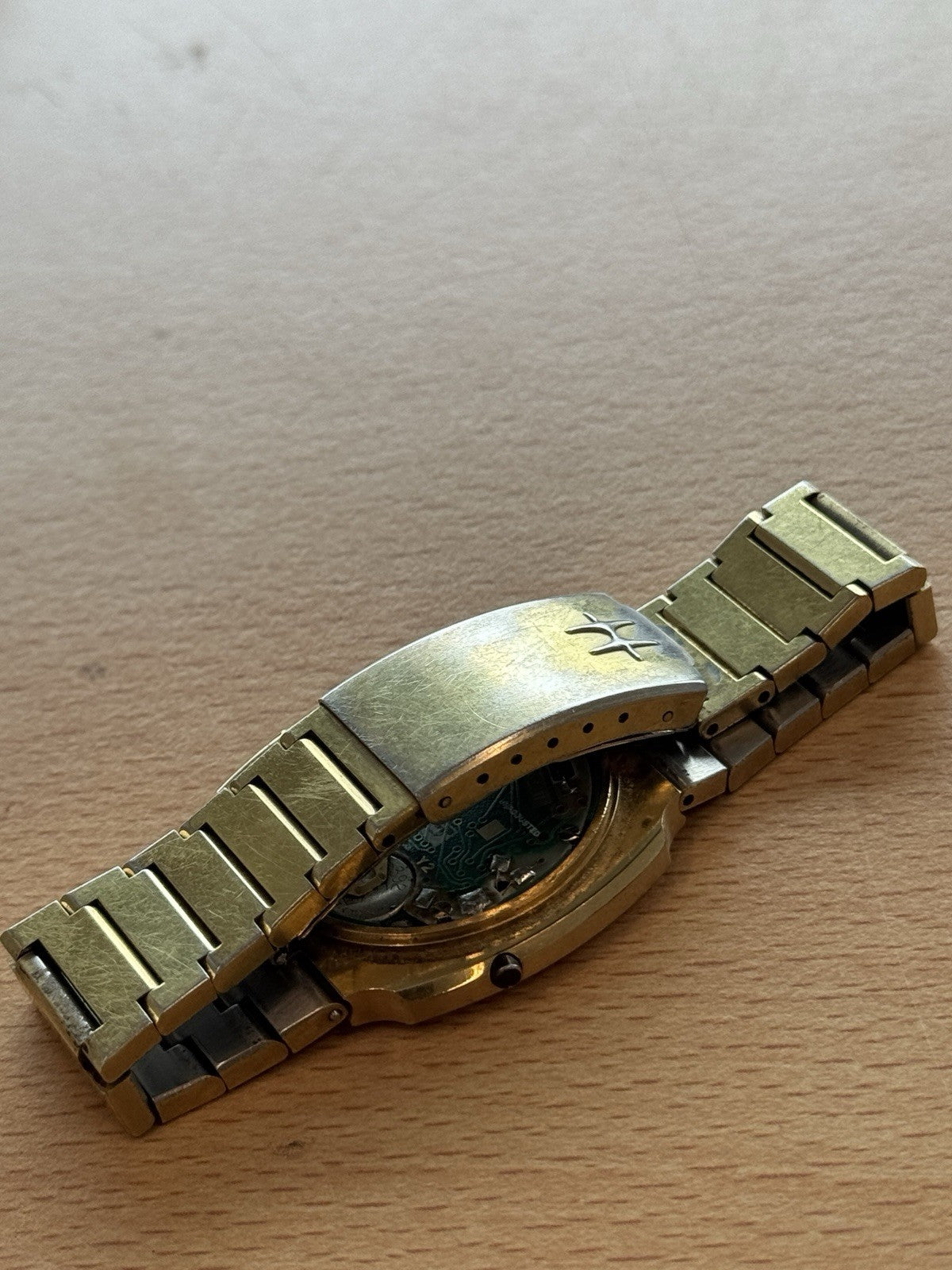 ESA 942.711 Hamilton Digital Watch Chronograph Quartz Vintage For Parts / Repair