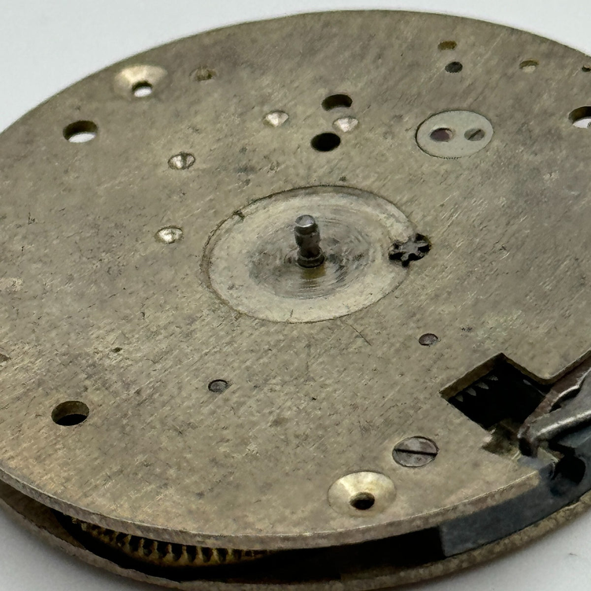 10 Jewels Pocket Watch Movement Unidentified Vintage Parts Repair 41.4mm