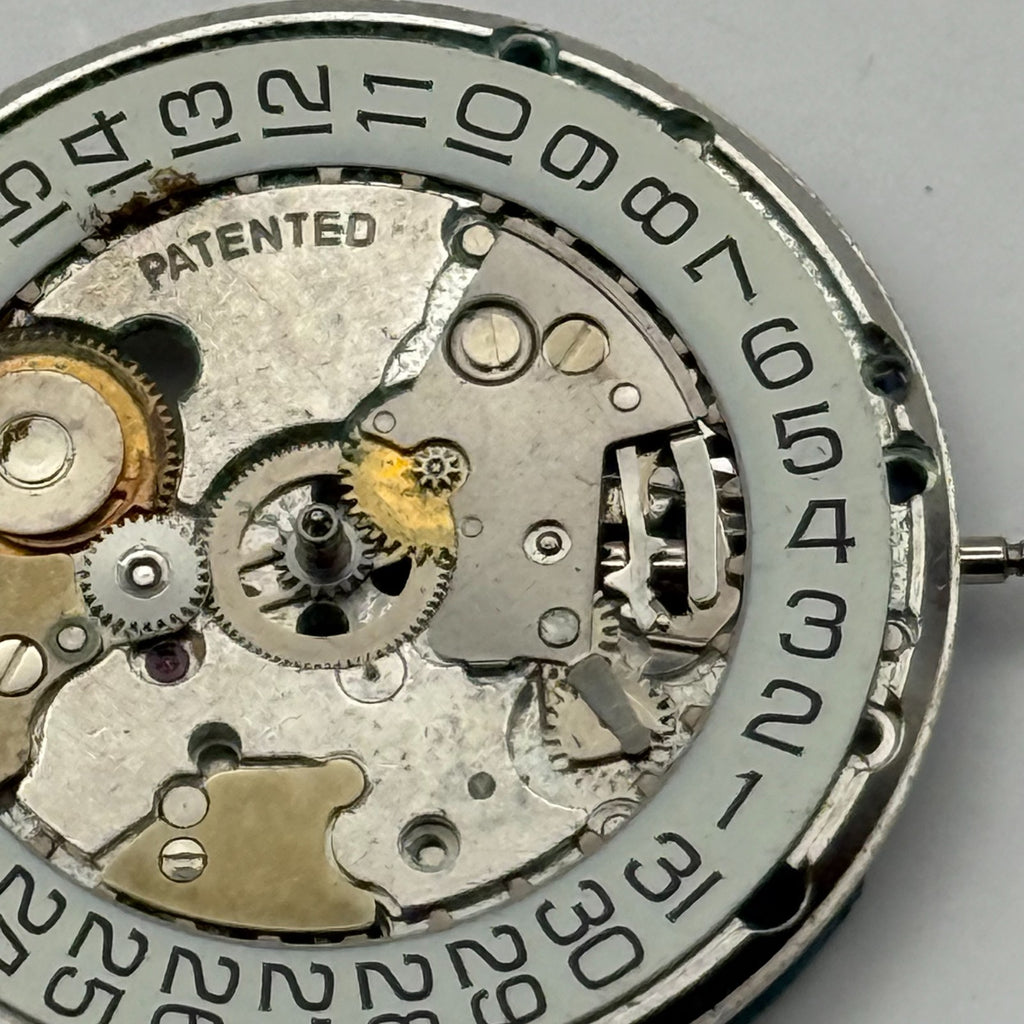 ETA 954.111 Watch Movement Quartz Swiss Date 7 Jewels Parts Repair Untested 26mm