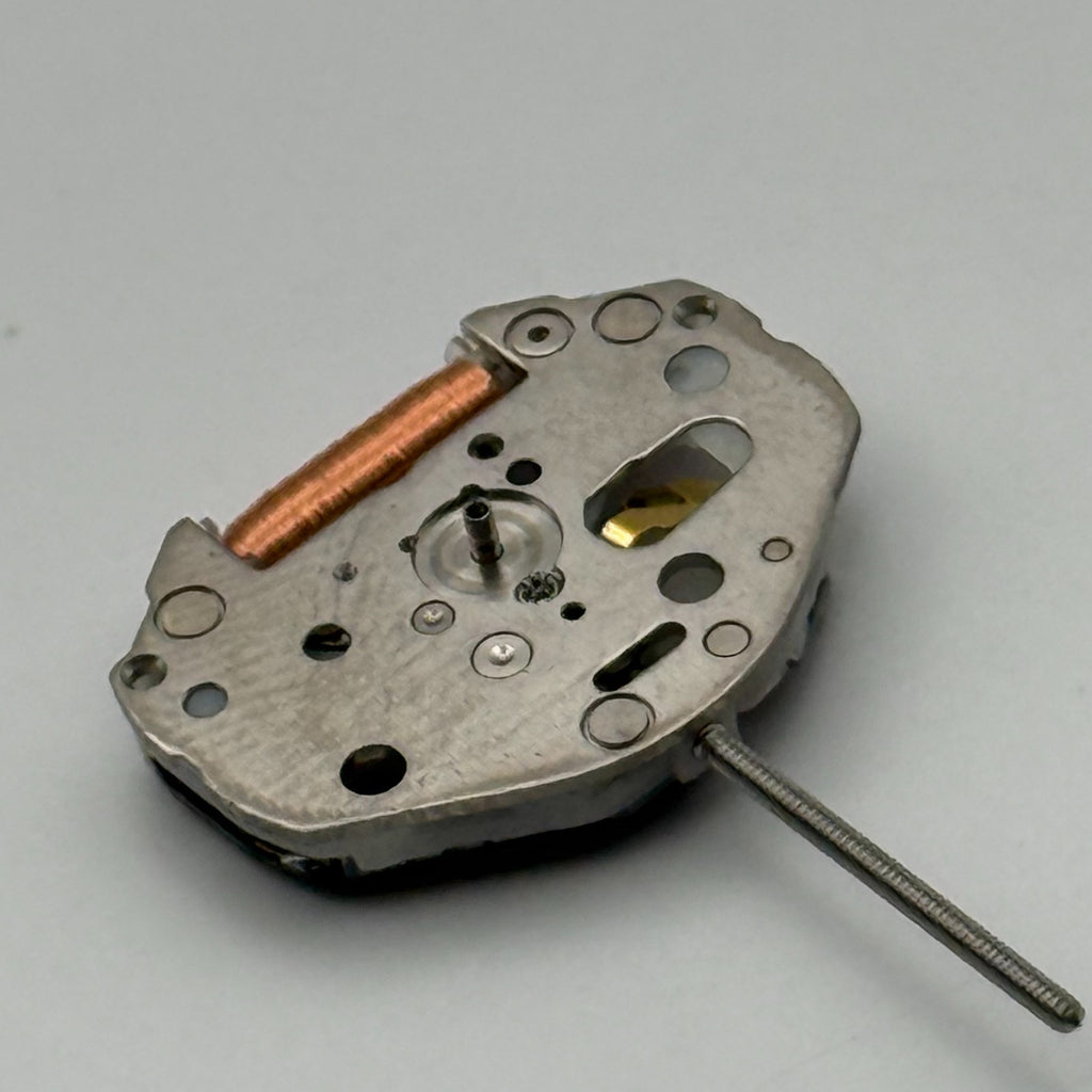 Miyota 2035 Watch Movement Quartz Japan Untested Parts Repair Spares 15.3mm