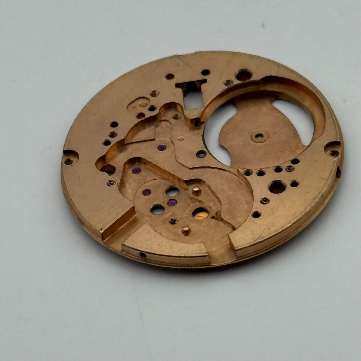 Unidentified Incomplete Watch Movement - For Parts / Repair - 28.4mm
