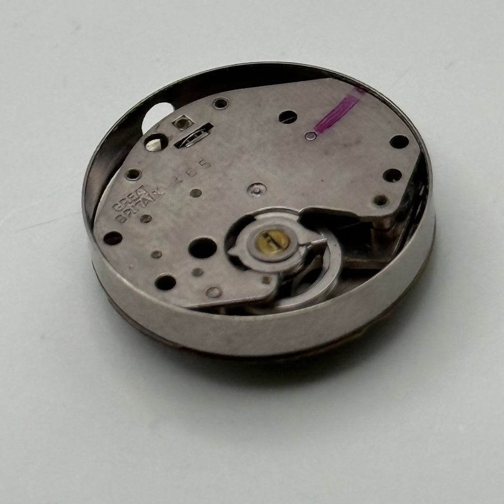 Timex 465 Watch Movement Great Britain Brown Dial Vintage Parts Repair 15.1mm