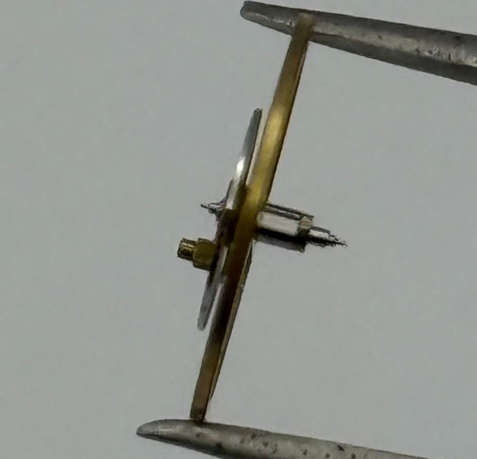 BFG 582/21 Balance Wheel Complete And Spring 13½''' 1840 Watch Movement NOS