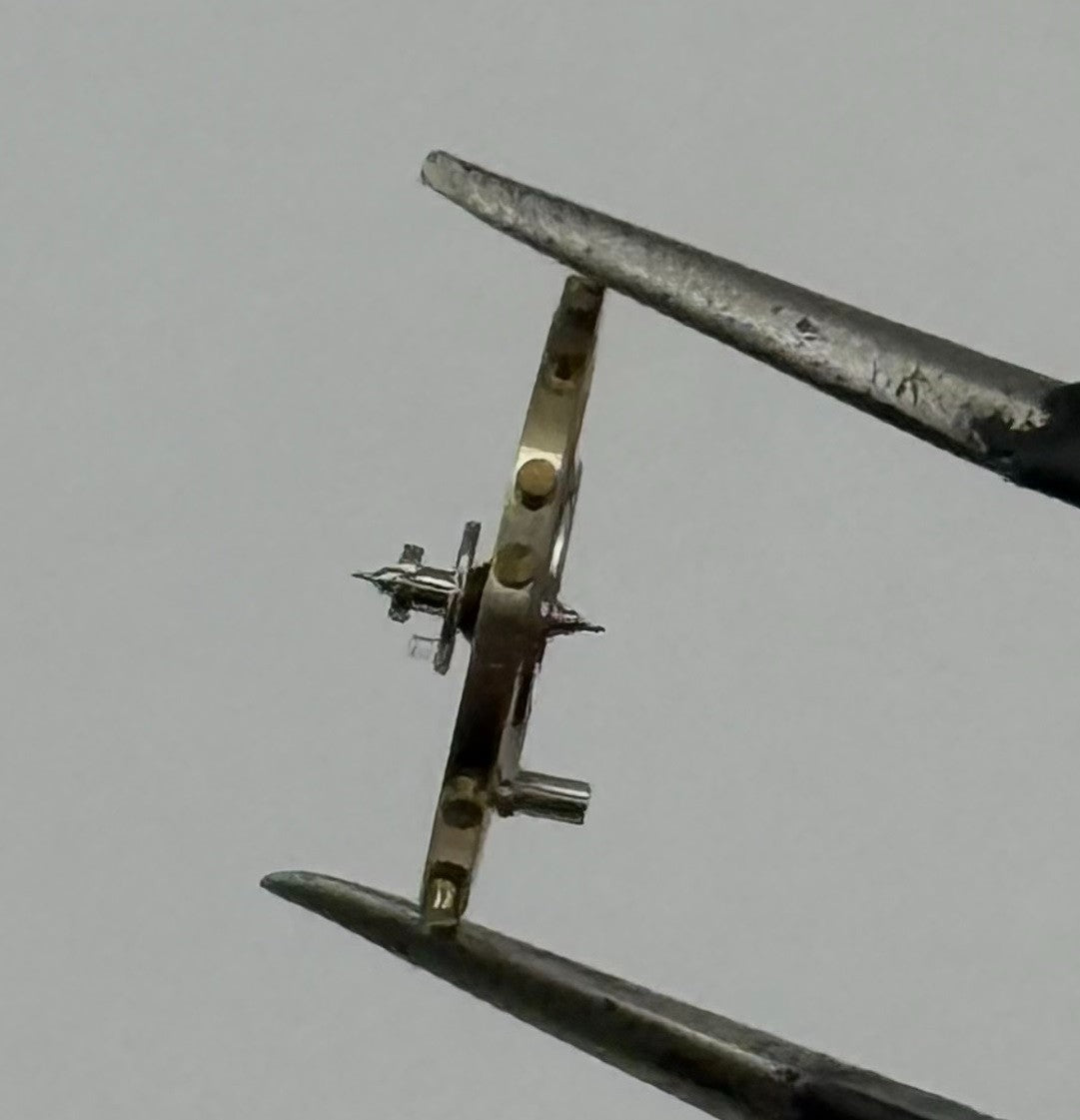 Venus 75 Balance Wheel Complete And Spring 10½’’’ Renata 310 Watch Movement Part