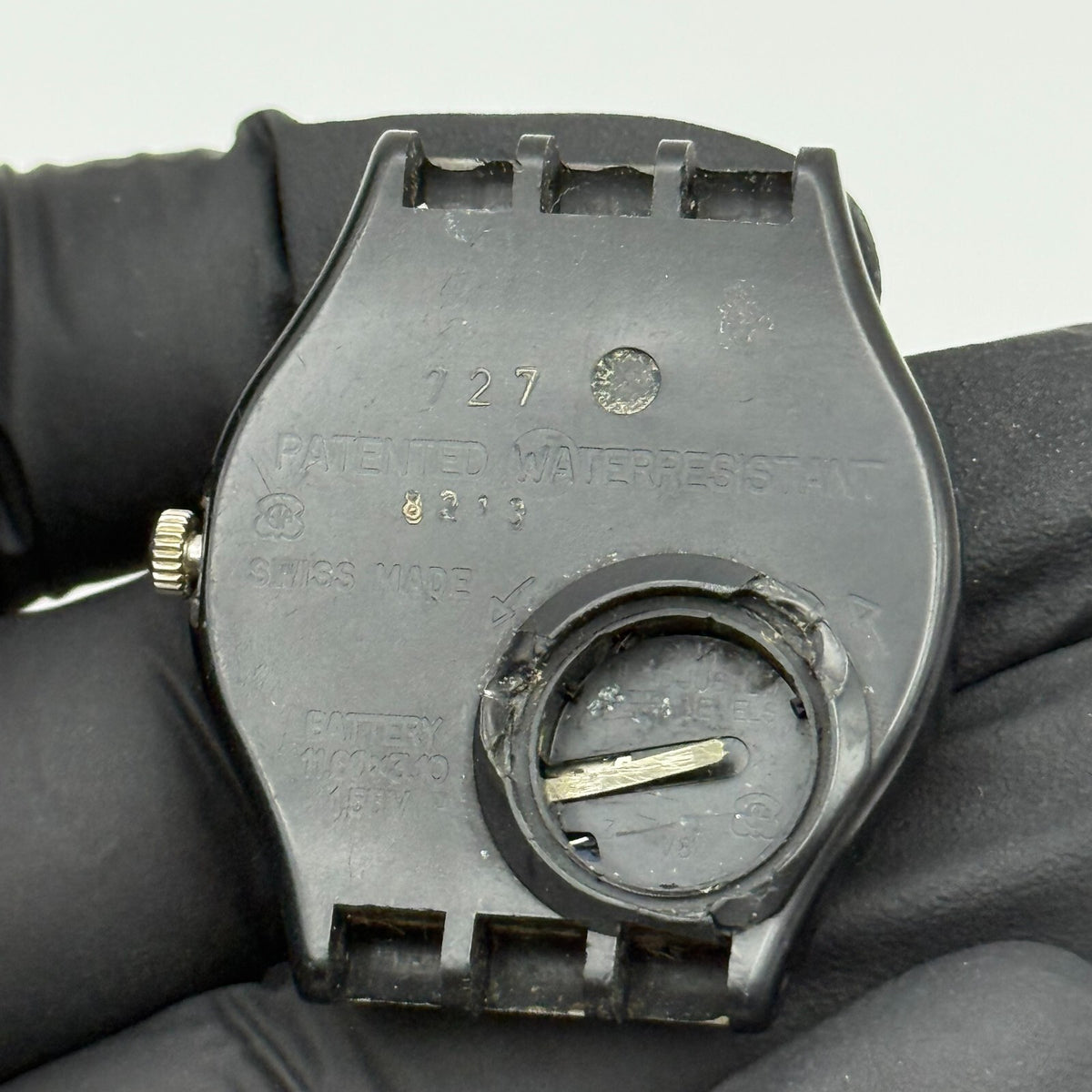33mm Vintage 1996 Swatch Black Dial Plastic Quartz Watch UNTESTED PARTS REPAIR