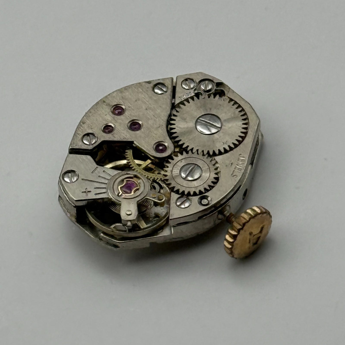 FEF 6662 Watch Movement Avia 17 Jewels Swiss Manual Wind Parts Repair 15.3mm