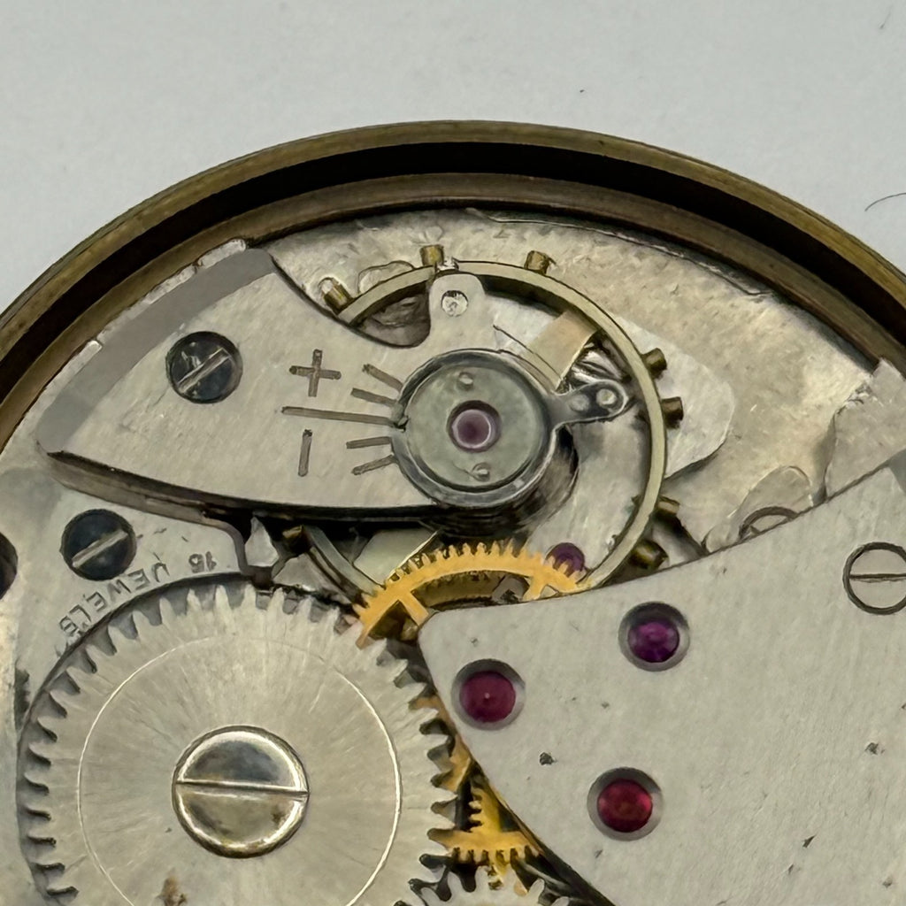 FHF 67 Watch Movement - Avia 15 Jewels - For Parts / Repair - 29.8mm