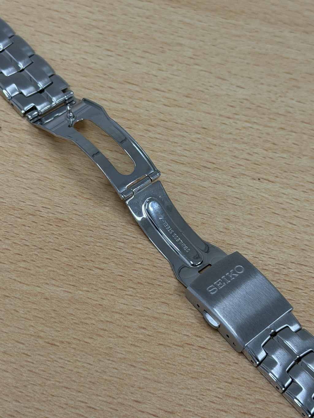 Seiko 33Z9-Z-I Bracelet - For Chronograph Model - 22mm Ends - Stainless Steel