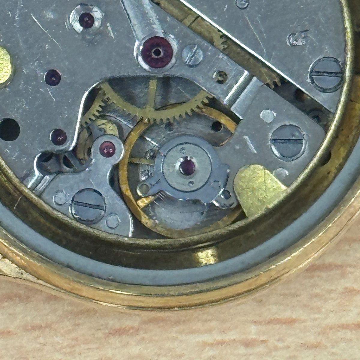 Vintage Empress Men's Watch - Made in England - Spares / Repairs - 31mm