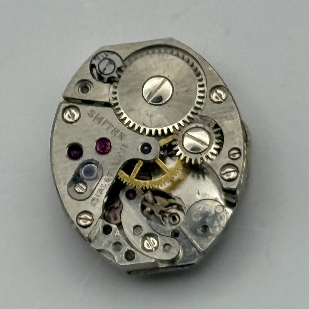 Smiths 950 Watch Movement 17 Jewels Swiss Bad Condition For Parts Repair 12.9mm