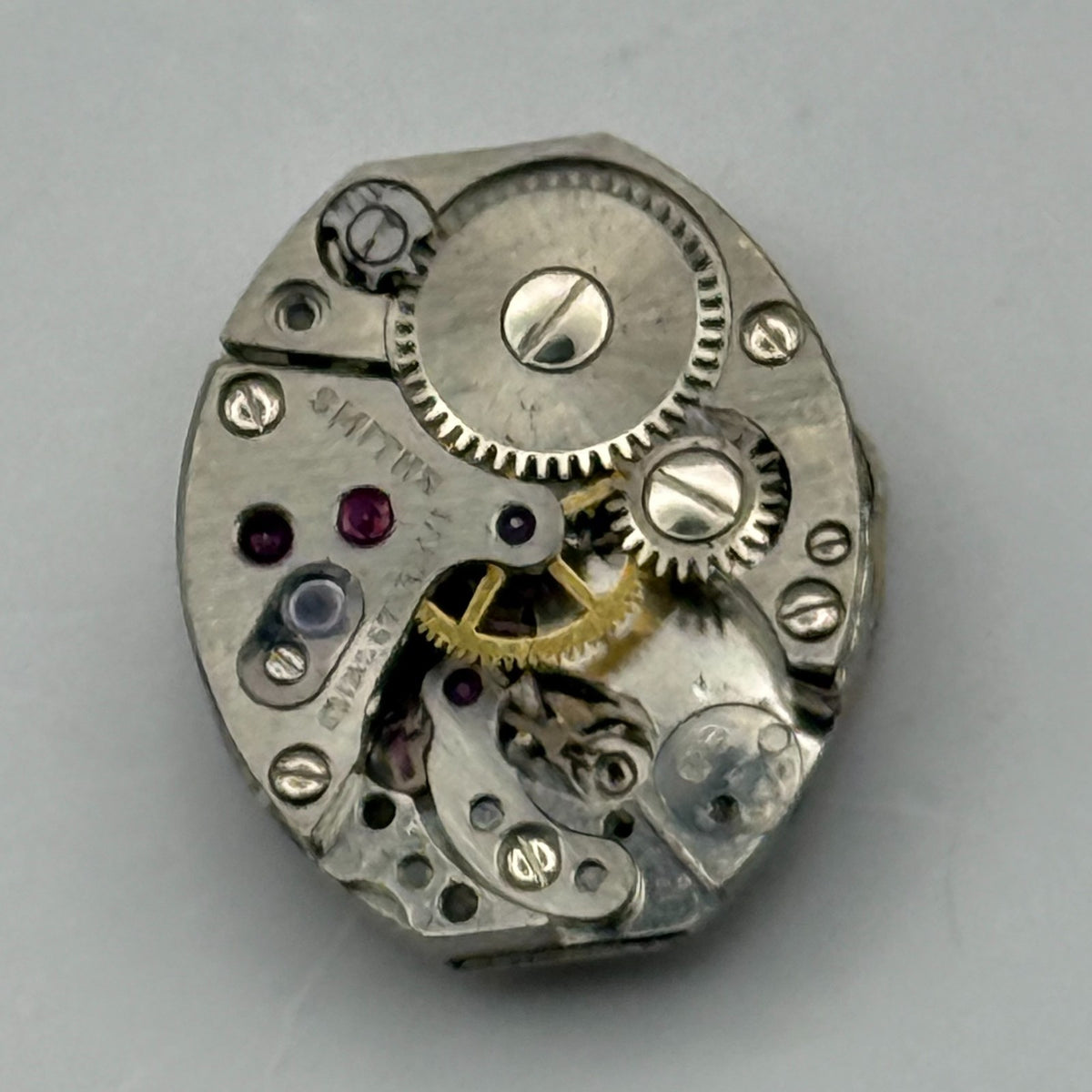 Smiths 950 Watch Movement 17 Jewels Swiss Bad Condition For Parts Repair 12.9mm
