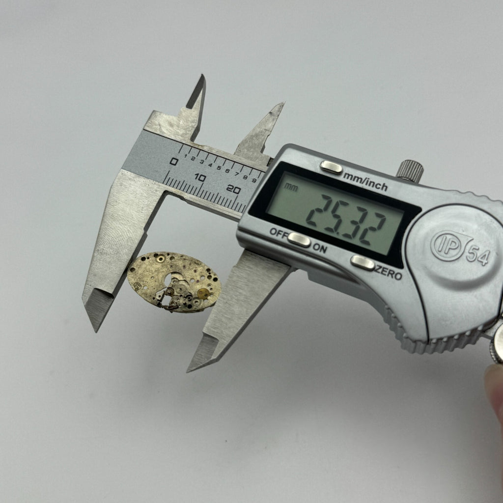 AS 500 Watch Movement A. Schild 500 Incomplete Swiss Parts Repair 15.1mm