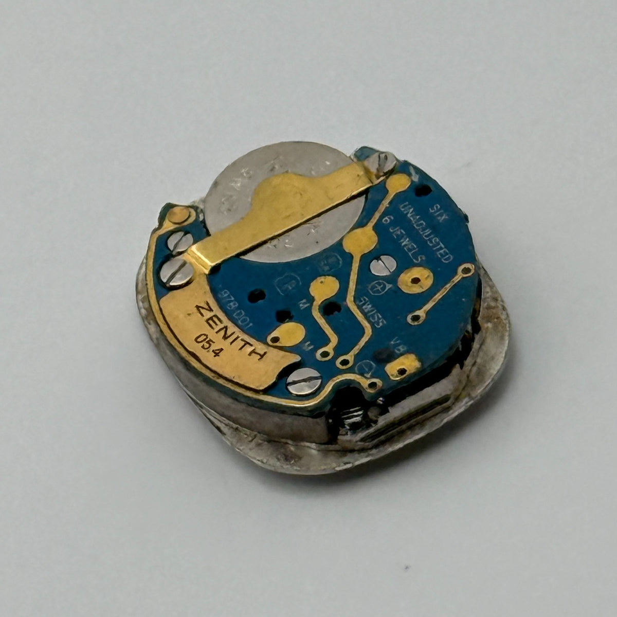 Zenith 05.4 Watch Movement Quartz UNTESTED 6 Jewels Swiss Parts Repair 12.8mm