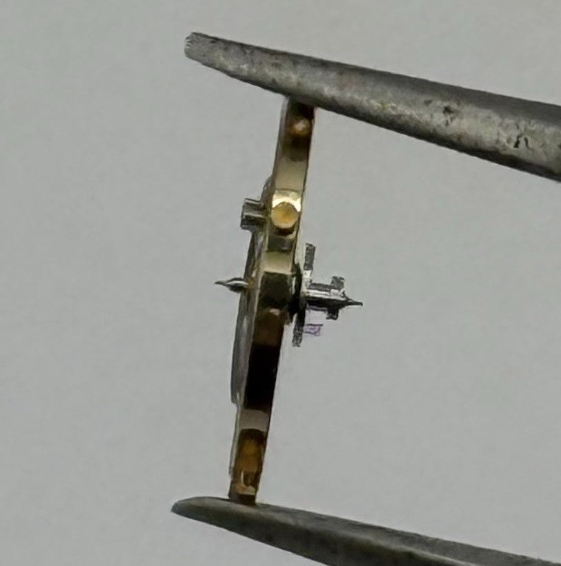 AS 970 Balance Wheel Complete And Spring 8¾’’’ 27 M Watch Movement Parts NOS