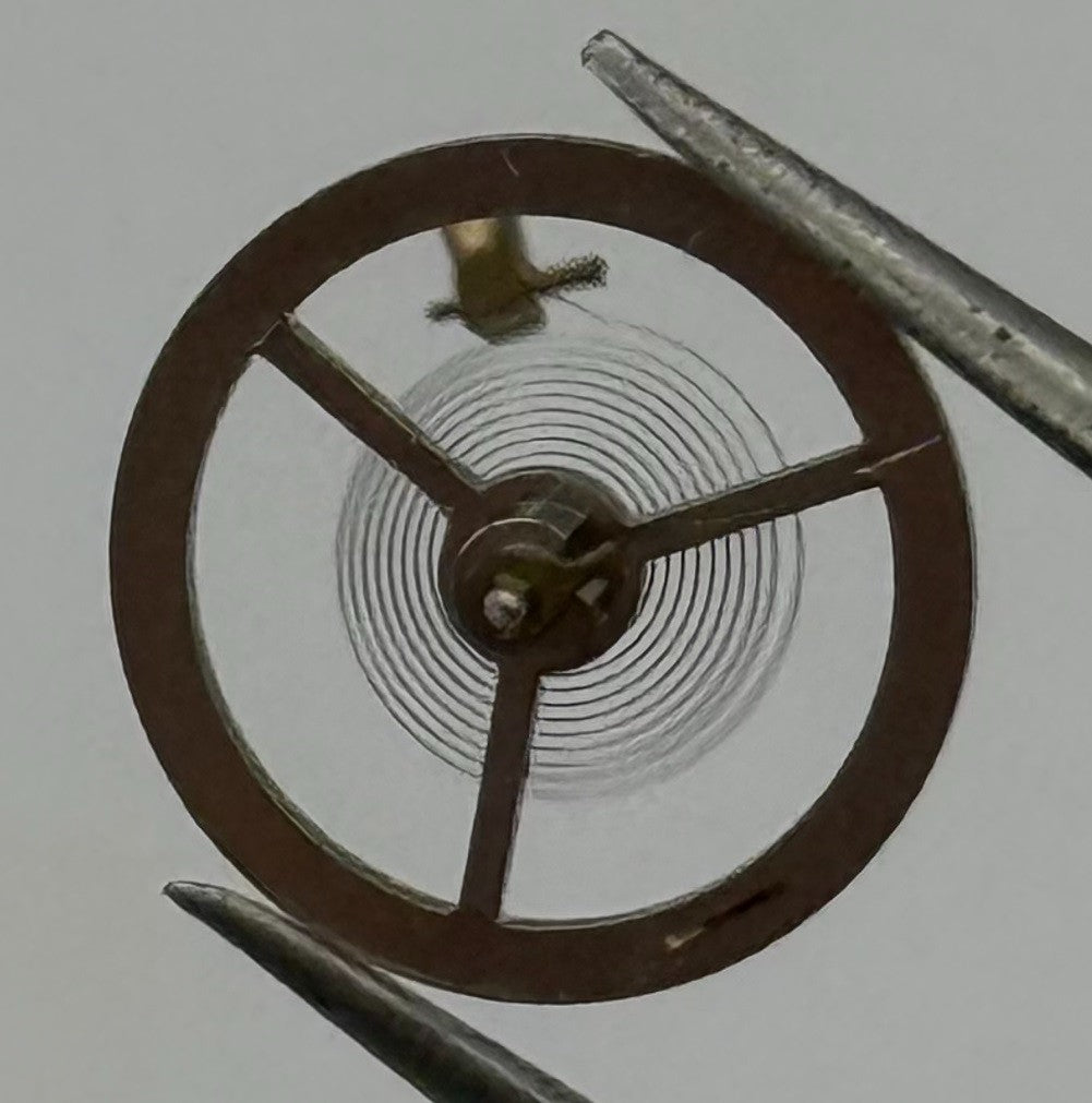 Desa 320 Balance Wheel Complete And Spring Renata 1607 Watch Movement Parts NOS