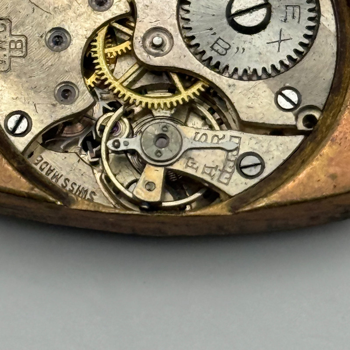 Vertex “B” Watch Movement - VWC B 15 Jewels - For Parts / Repair - 26.1mm