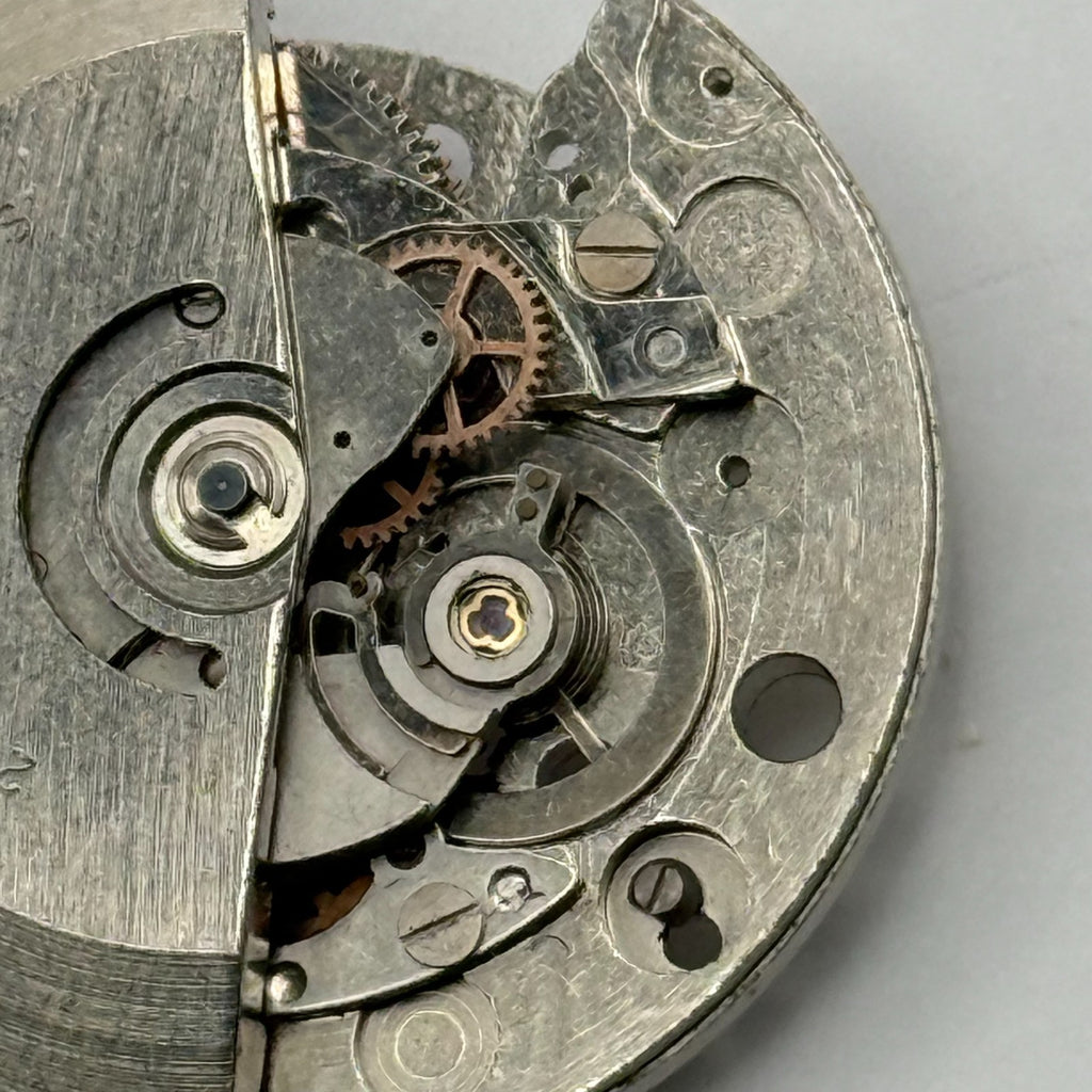 EB 8135 Watch Movement - 21 Jewels Automatic For - For Parts / Repair - 25.9mm