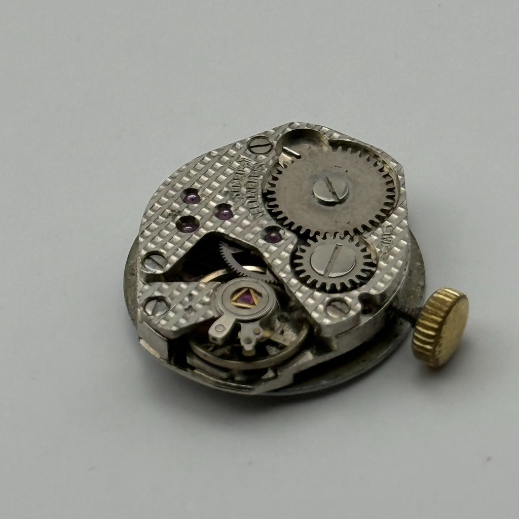 FHF ST 69N Watch Movement Excalibur 17 Jewels Swiss Ladies Parts Repair 15.3mm