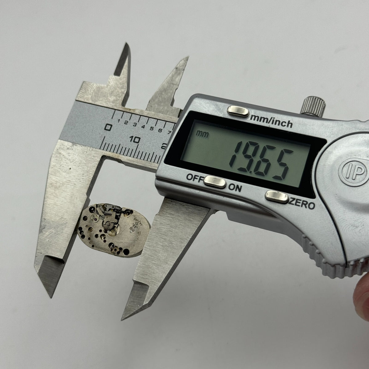 FHF 80 Watch Movement Bravingtons 525 Ladies Manual Wind  Swiss Parts 12.8mm 