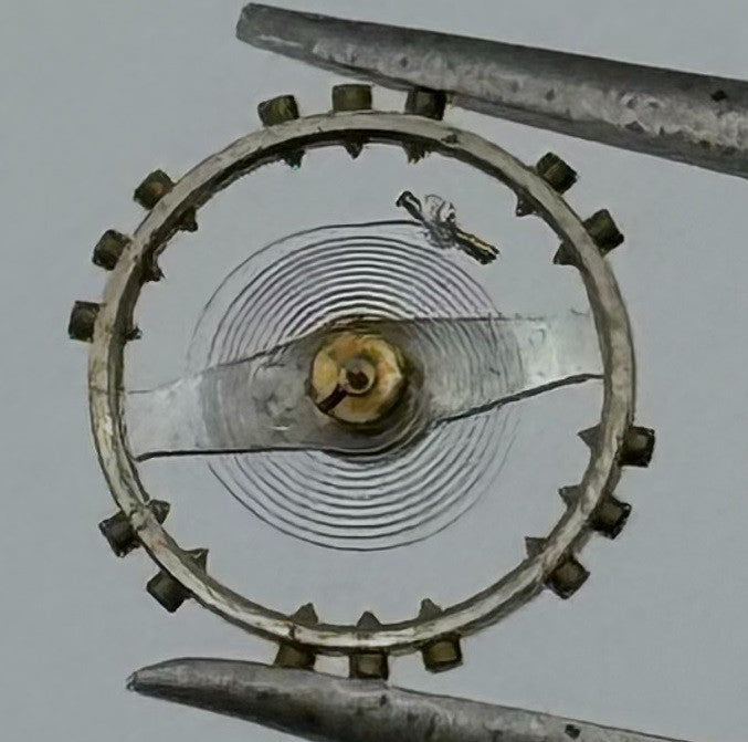 FEF 430 6600 Balance Wheel Complete And Spring Renata 943 M Watch Movement Parts