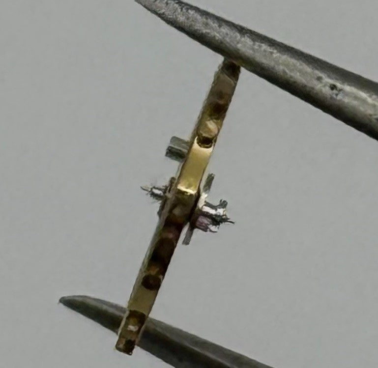 AS 1240 Balance Wheel Complete And Spring 8¾’’’ Renata 49 M Watch Movement Parts