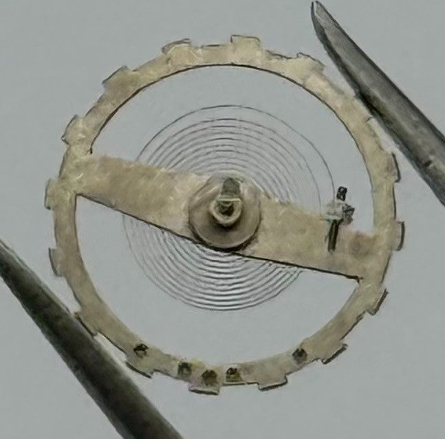 EB 1333 Balance Wheel Complete And Spring 8¾’’’ Renata Watch Movement Parts NOS