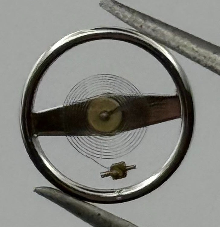 RL 8013 /2 Balance Wheel Complete And Spring 8¾’’’ 5000 Watch Movement Parts NOS