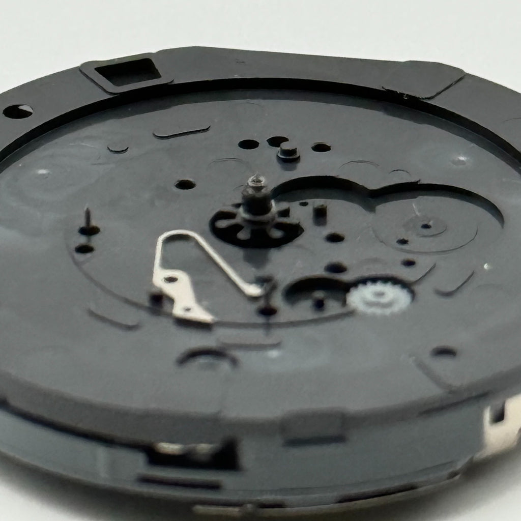 Miyota OS20 Watch Movement Quartz Japan No Jewel Untested Parts Repair 30.8mm
