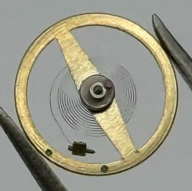 RL 9013/21 9033/21 Balance Wheel Complete And Spring Watch Movement Parts NOS