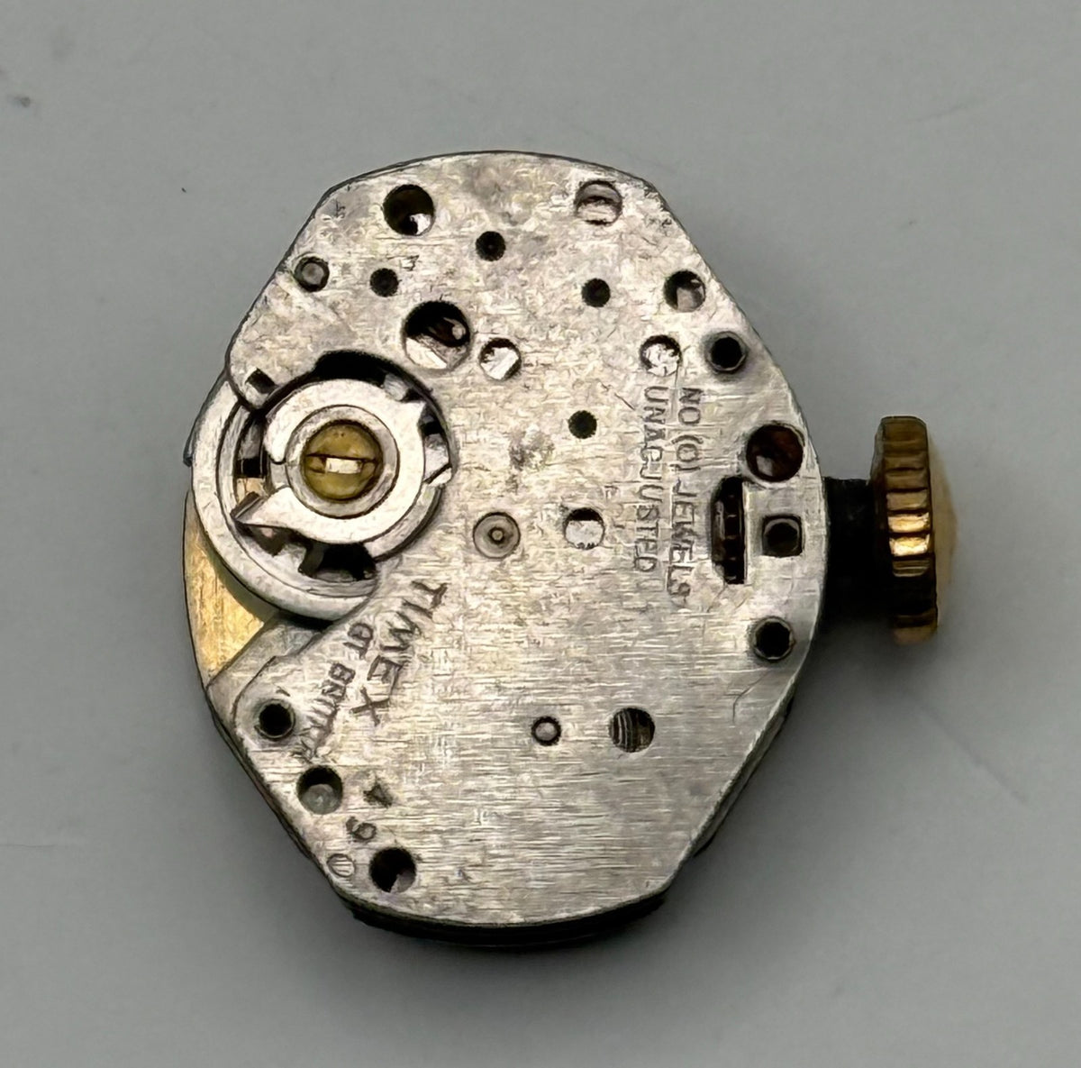 Timex 490 Watch Movement Gt. Britain Unadjusted Manual Wind Parts Repair 15.1mm