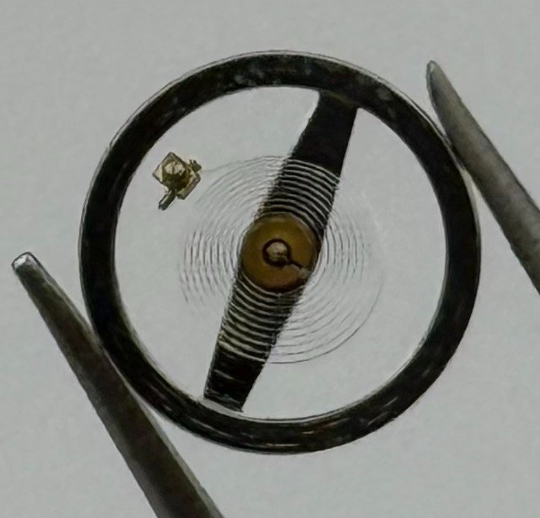 BFG 910 DGT Balance Wheel Complete And Spring 827 Watch Movement Parts NOS