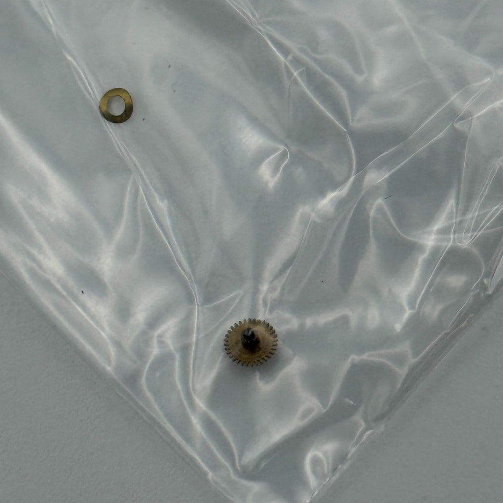 Maru Ace Ladies Watch Movement - For Parts / Repair